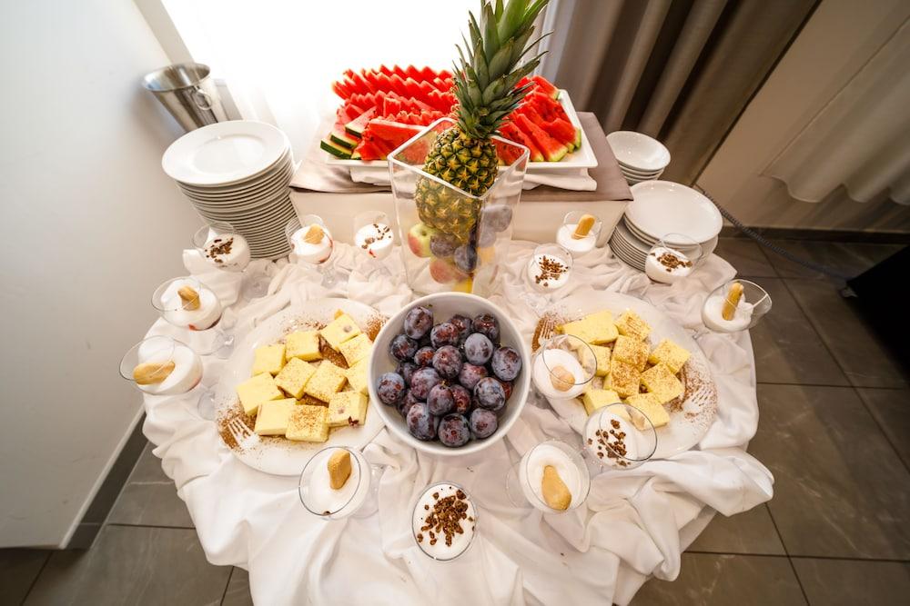 Hotel Continental Rijeka Extérieur photo