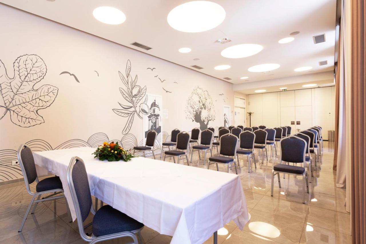 Hotel Continental Rijeka Extérieur photo