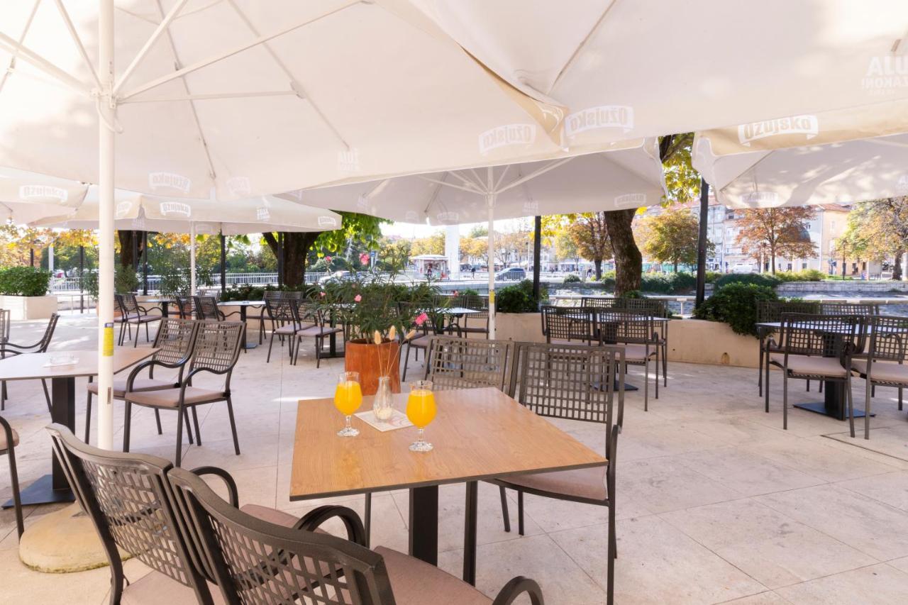Hotel Continental Rijeka Extérieur photo