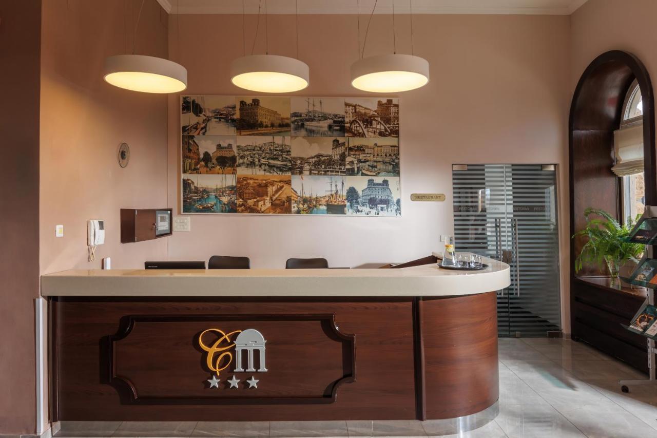 Hotel Continental Rijeka Extérieur photo