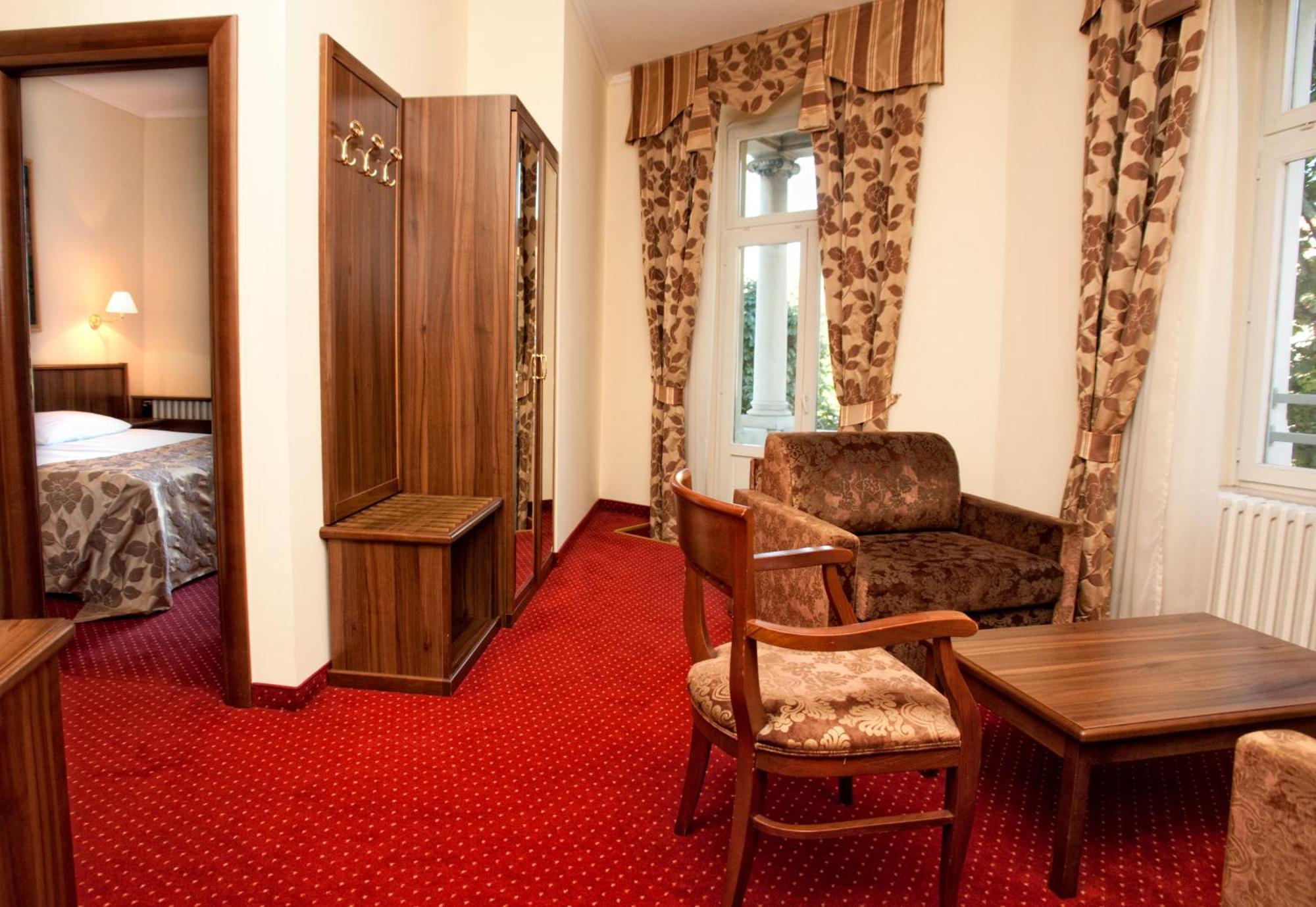 Hotel Continental Rijeka Extérieur photo