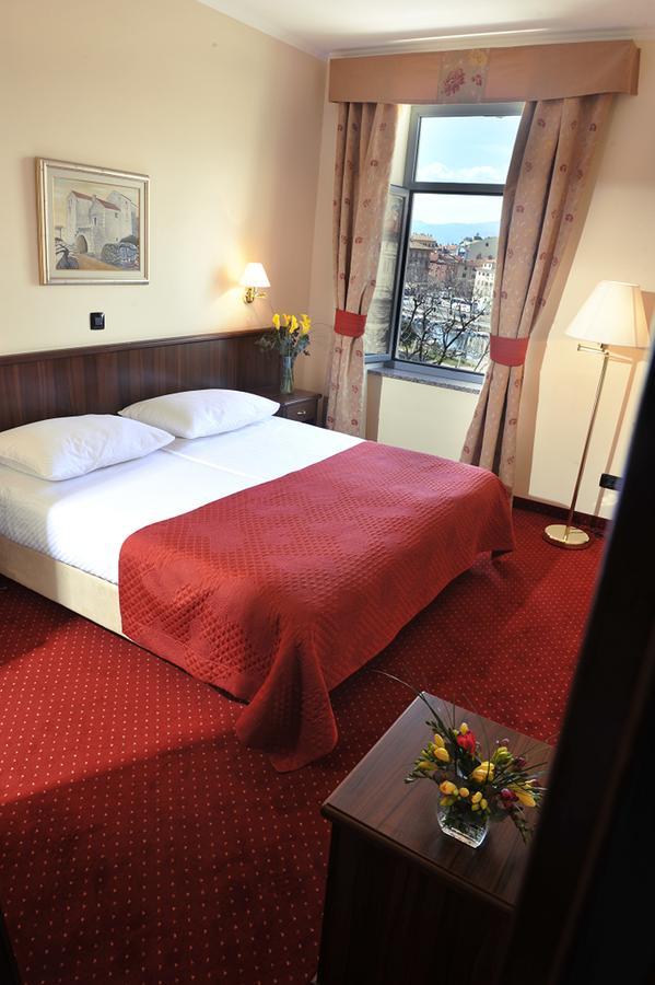 Hotel Continental Rijeka Chambre photo
