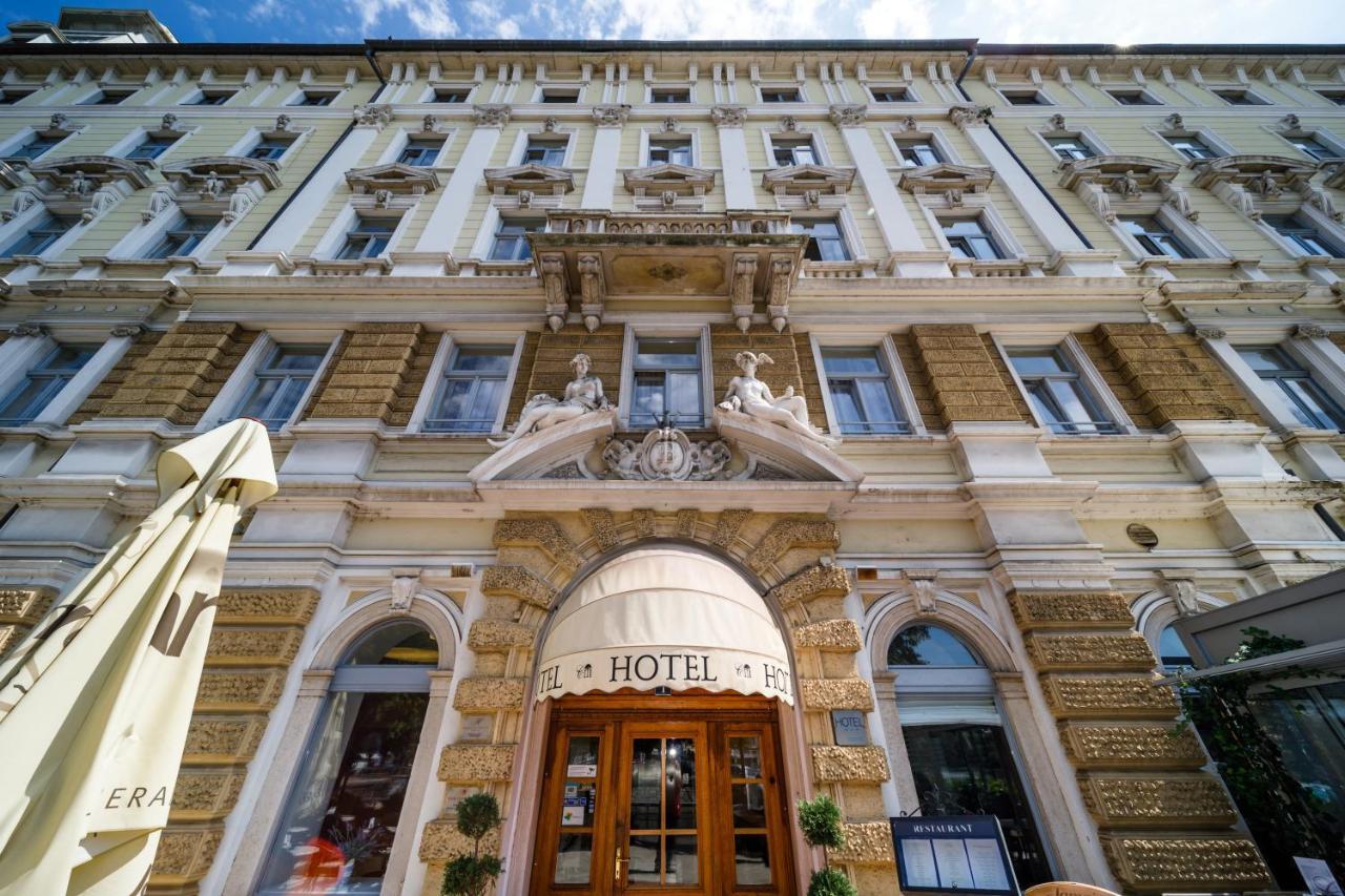 Hotel Continental Rijeka Extérieur photo