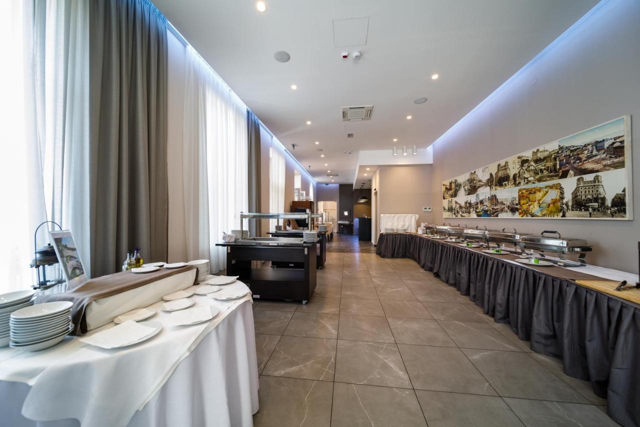 Hotel Continental Rijeka Extérieur photo