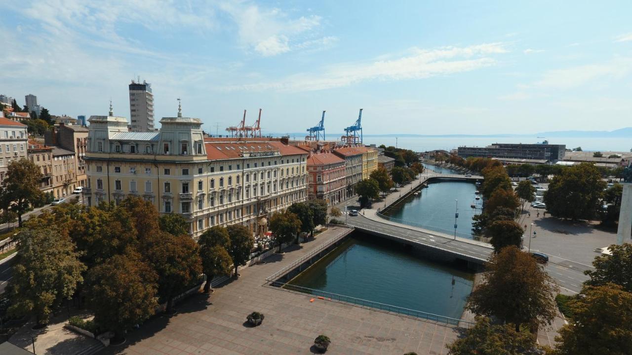 Hotel Continental Rijeka Extérieur photo