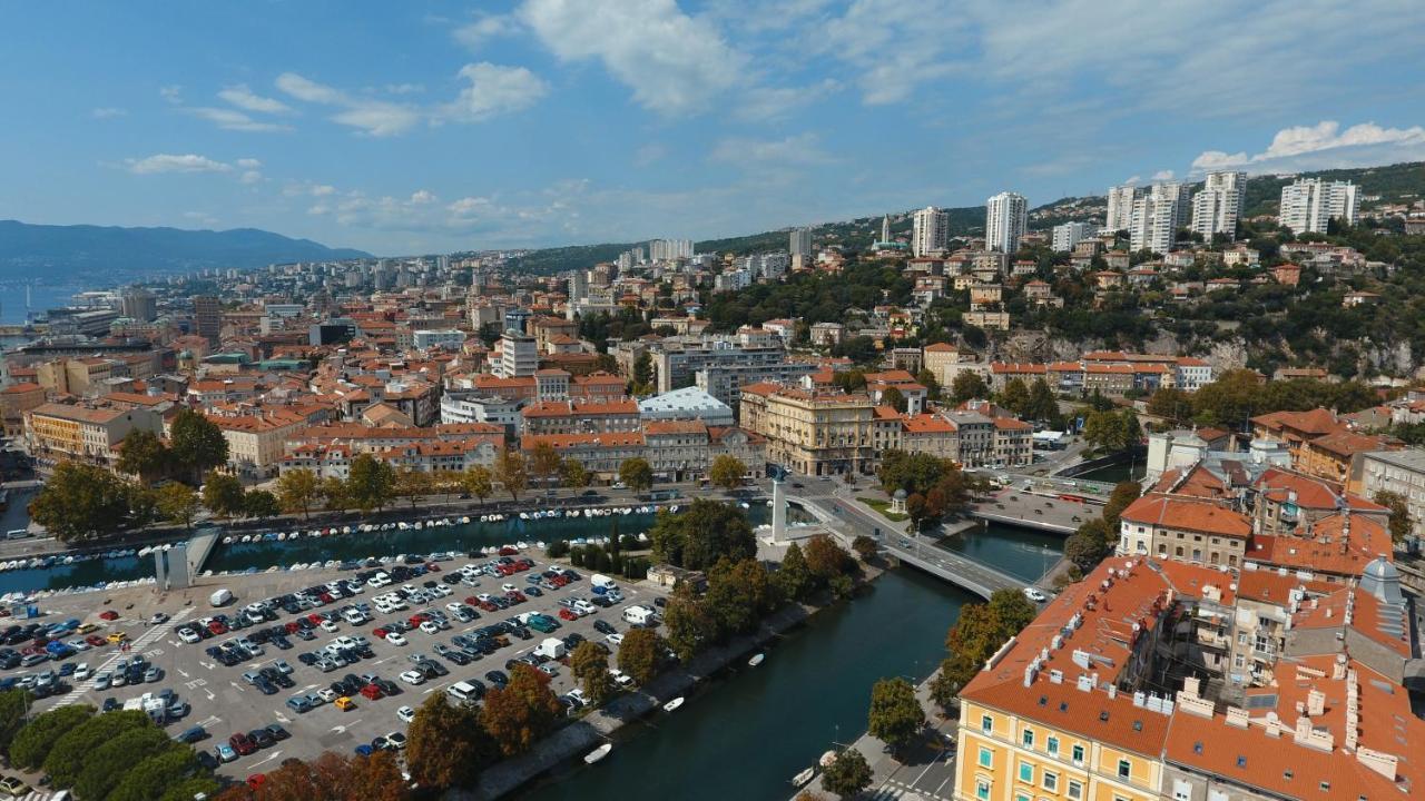 Hotel Continental Rijeka Extérieur photo