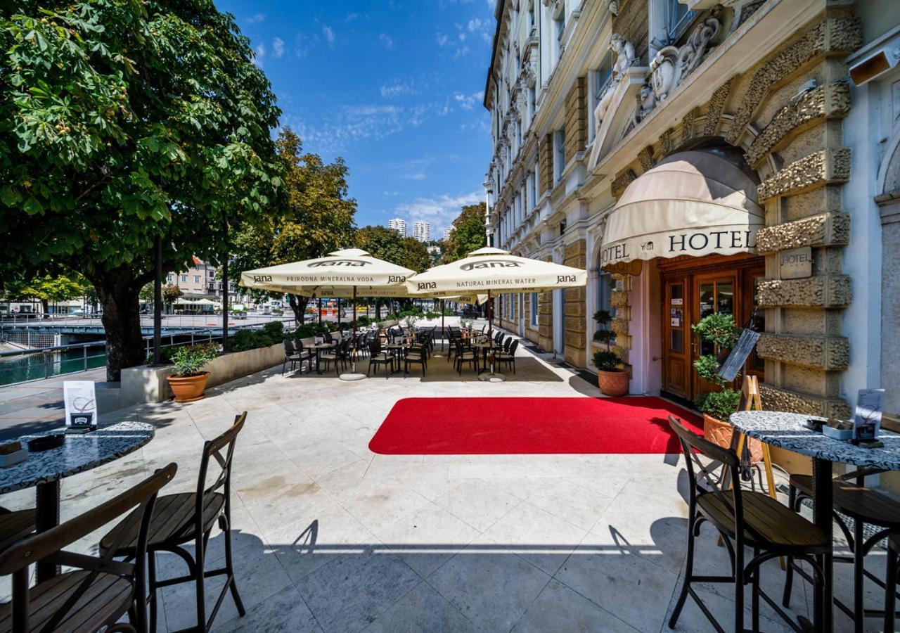 Hotel Continental Rijeka Extérieur photo